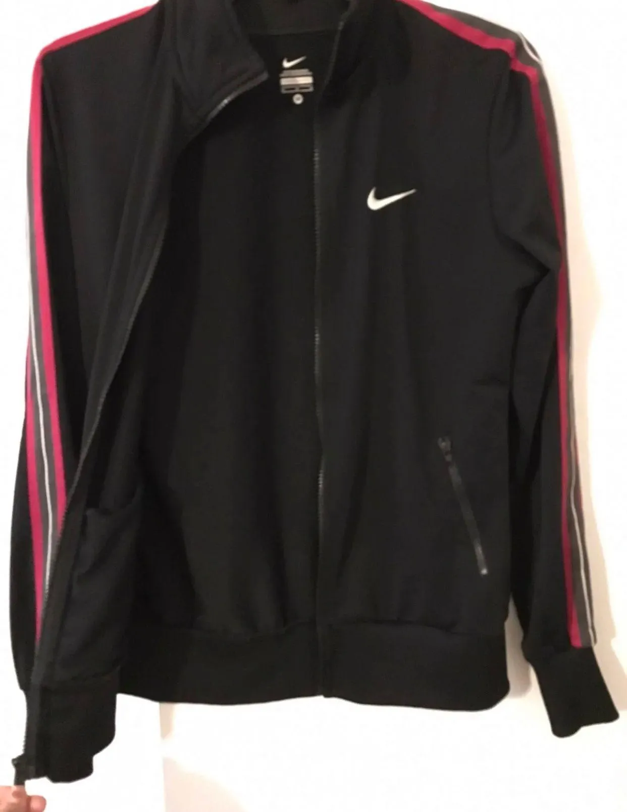 Nike Jacket Size Medium - Image 4