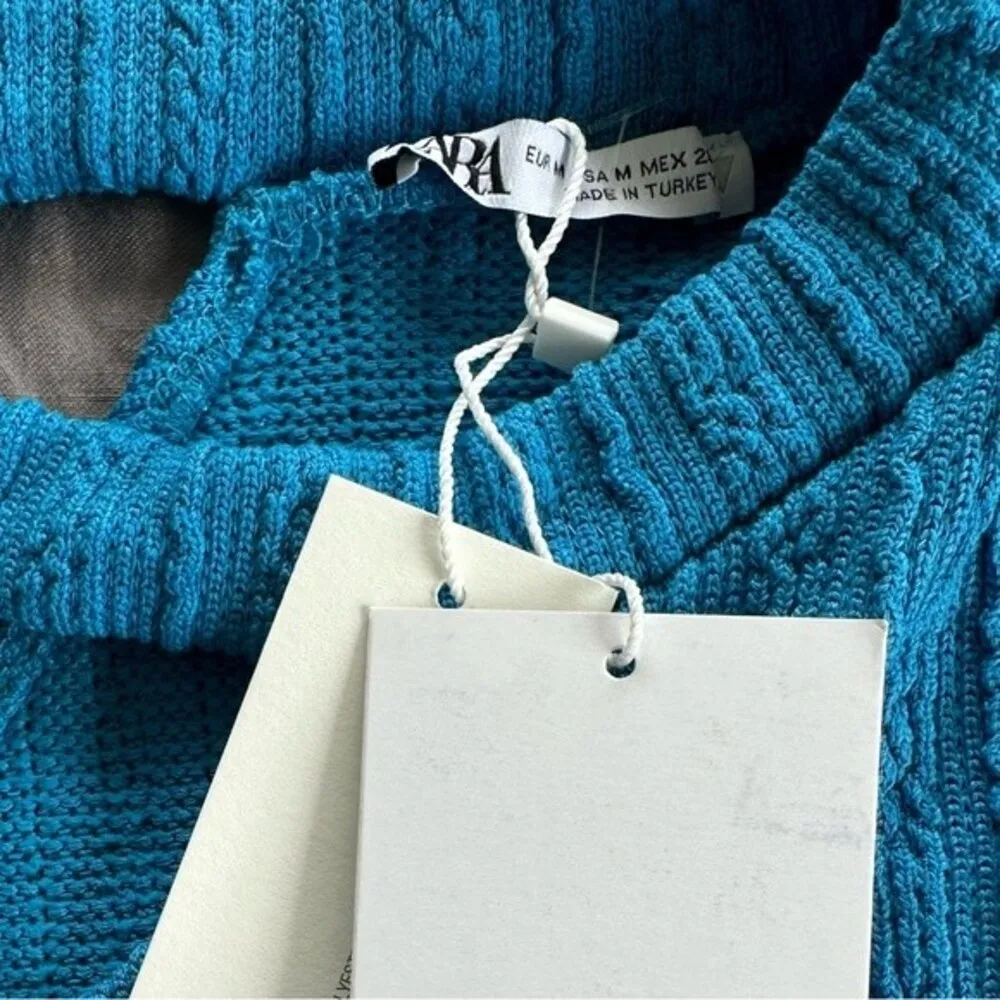 Zara NWT Women's Asymmetrical Boho Hippie Cut Out Cable Knit Blue Crop Top M - Image 8
