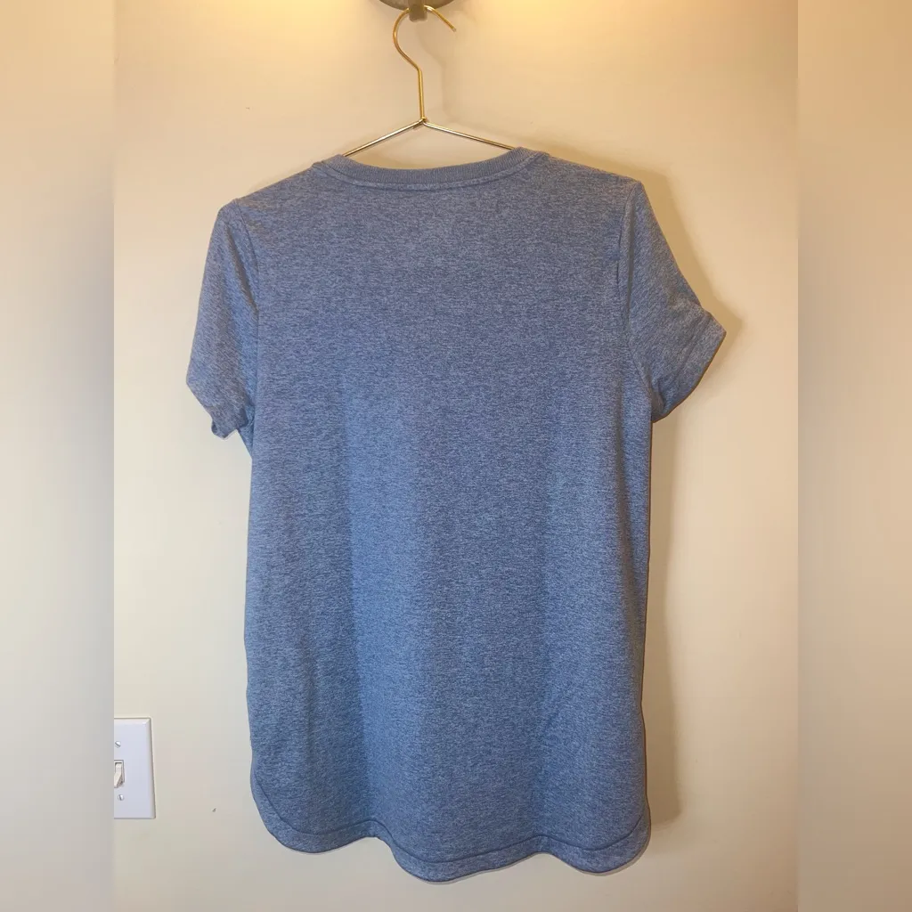 Athleta Hi-Low Short Sleeve Top Blue Heathered Size Medium - Image 2