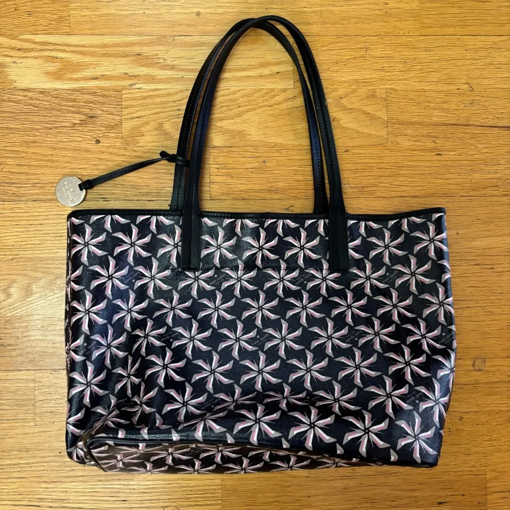 Kate Spade Broome Street Canvas Coated Coastal Quiet Luxury Preppy Tote Bag - Image 8