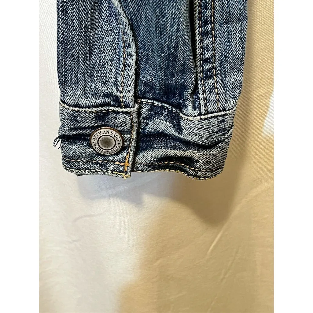 American Eagle Distressed Denim Jean Jacket Blue Women’s Size M - Image 6