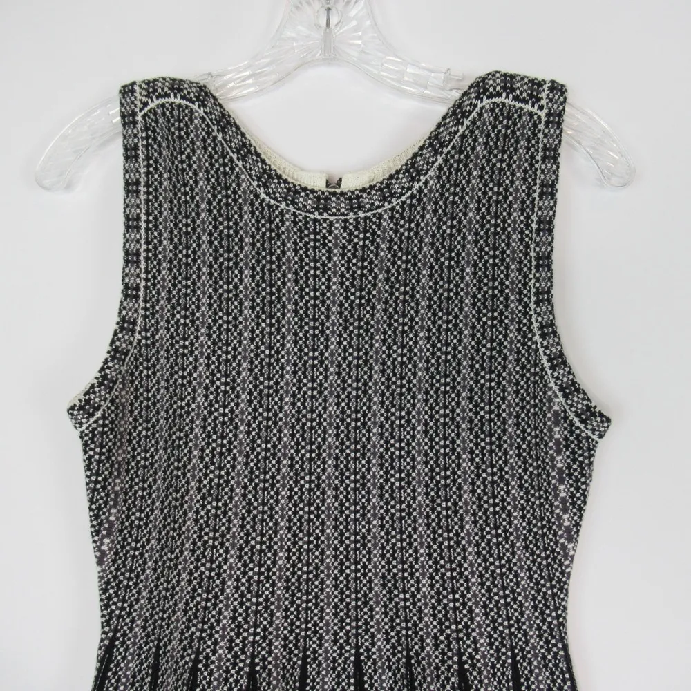 J.O.A Sleeveless Knit Fit and Flare Dress in Ivory/Black Women’s Size Small - Image 5