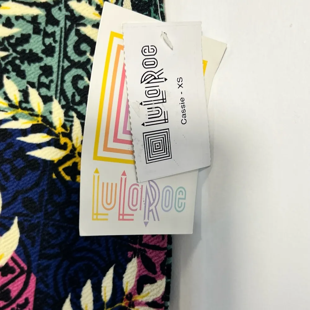 NWT LulaRoe Cassie Multicolor Pencil Mini Skirt T47* 42825 - Image 4