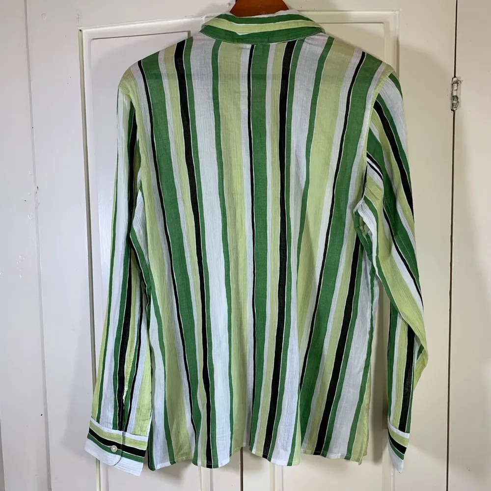 Old Navy Button Shirt Women XL Green Striped Cotton Gauze Semi Sheer Perfect Fit - Image 3