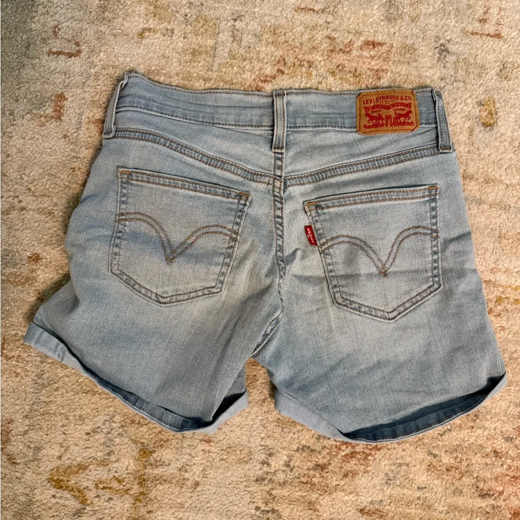 Levi's Light Blue Denim Jean Shorts - Image 4