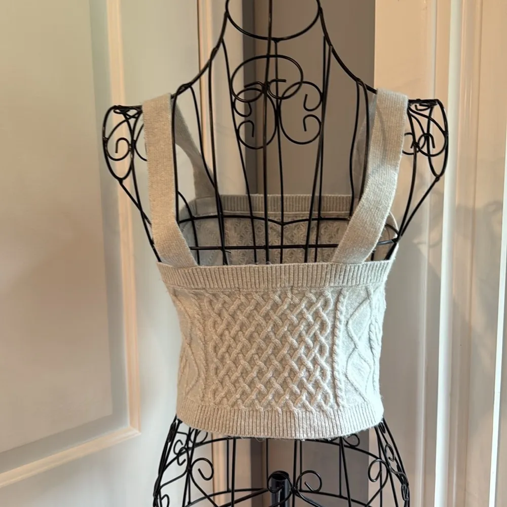 H&M  cable net sweater crop top - Image 4
