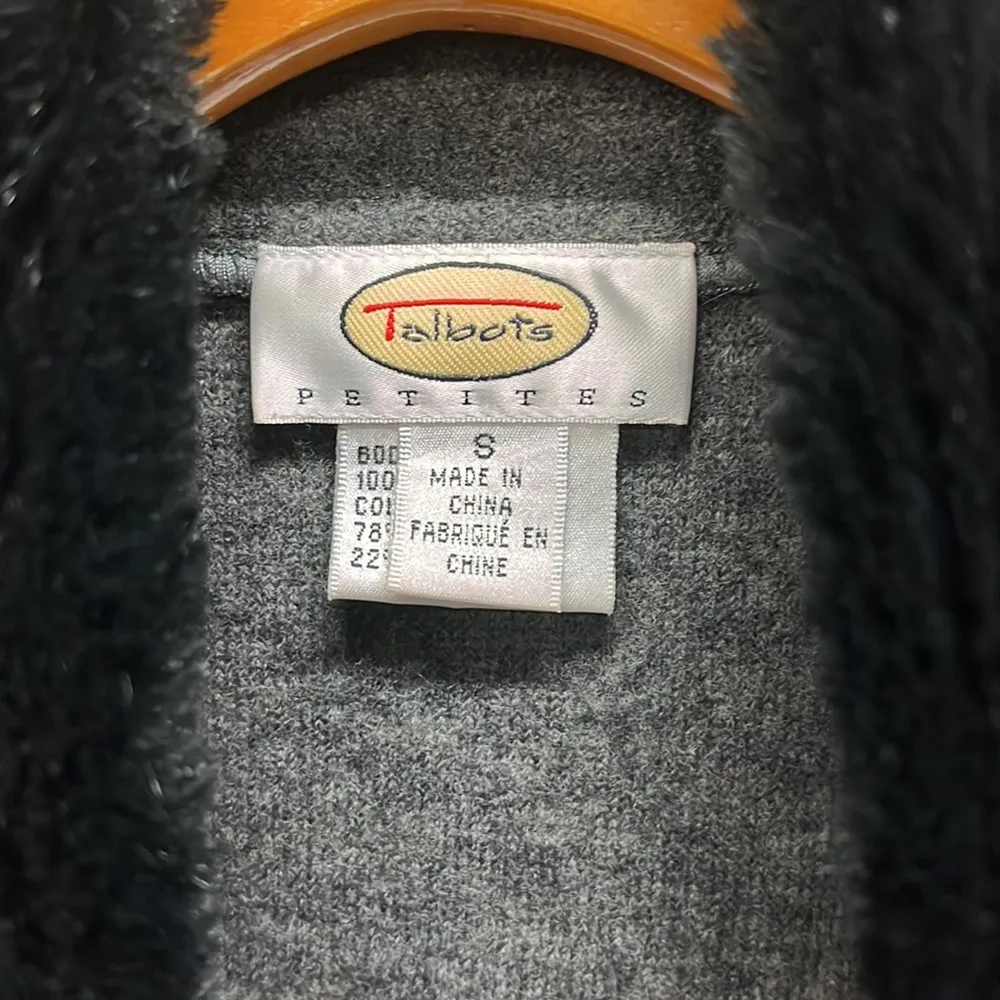 Talbots Wool Button Front Vest with Removable Fur Collar Size SP - Image 2