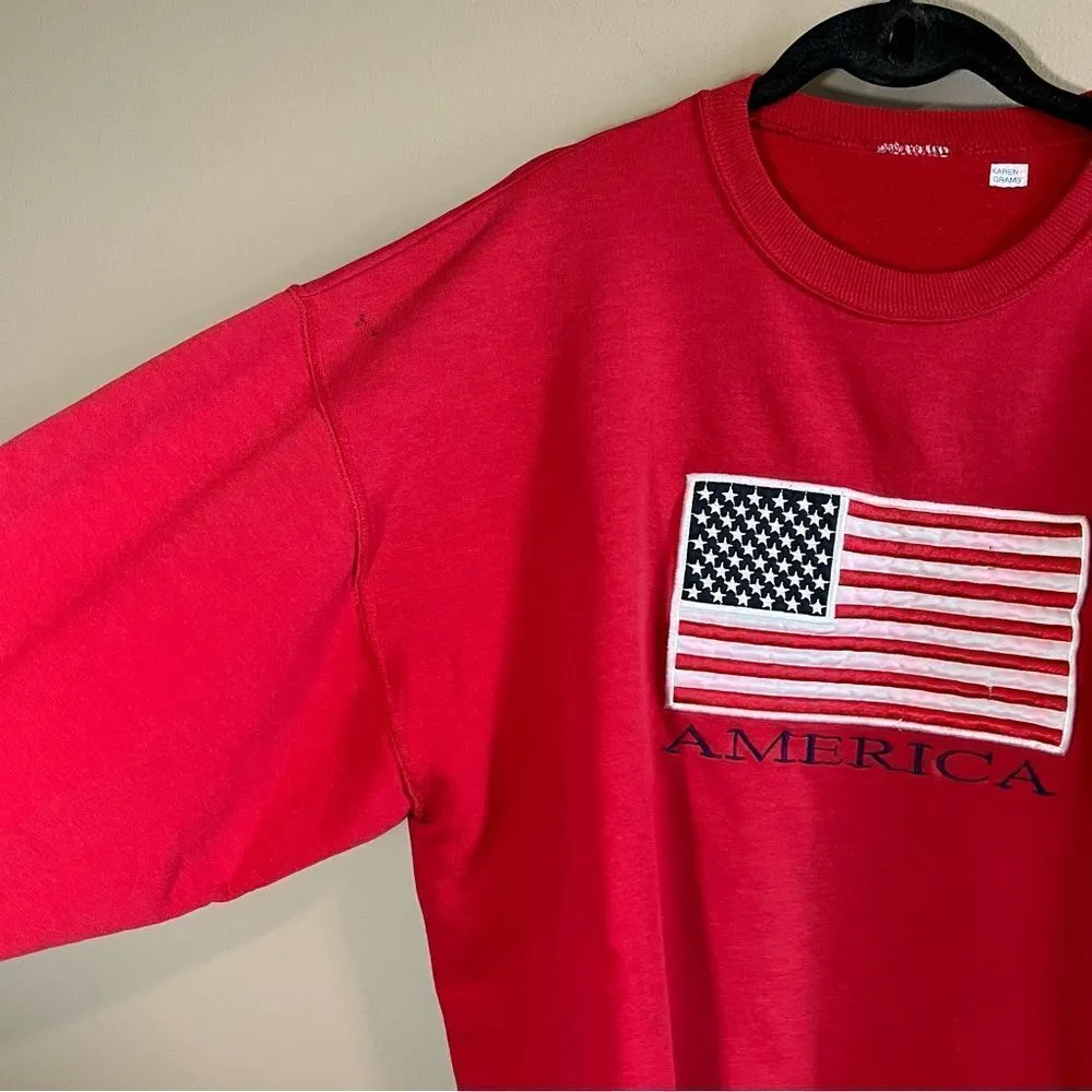 ✨ Vintage Red American Flag Embroidered Crewneck Sweatshirt Medium - Image 5