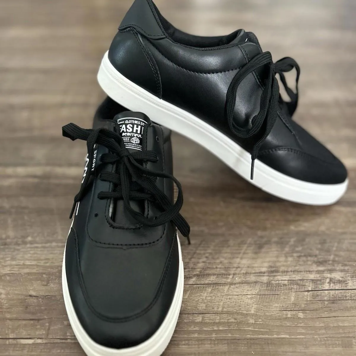 Black Casual Sneakers Faux Leather for Women Size 9 Brand New - Image 2