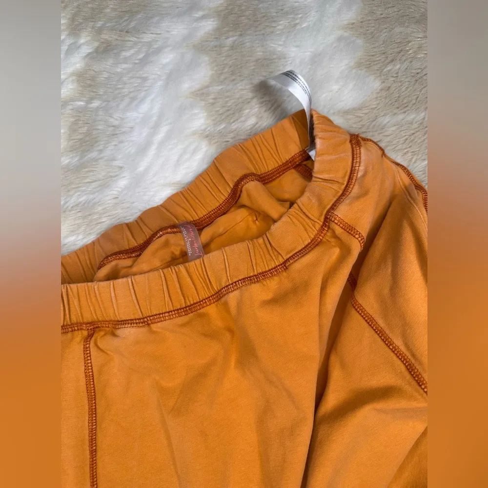 Free people movement - Image 4