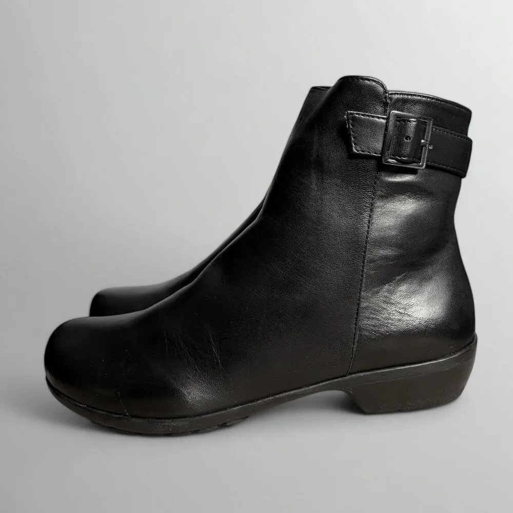 Walking Cradles Estelle Leather Ankle Buckle Boots in Black Nappa (Wide) Size 7 - Image 3