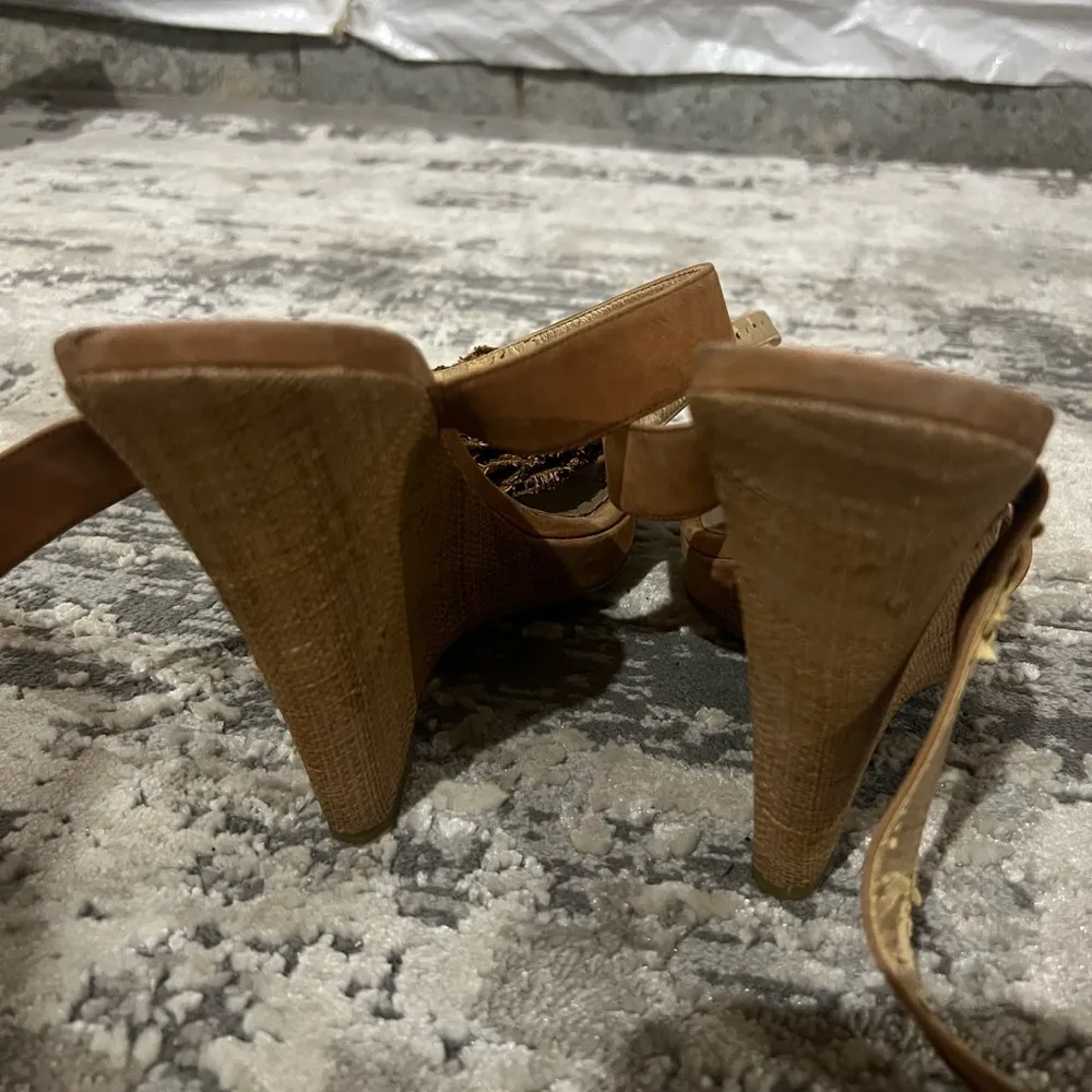 Stuart Weitzman Brown Belfor Sandal Wedges Size 9 US - Image 8