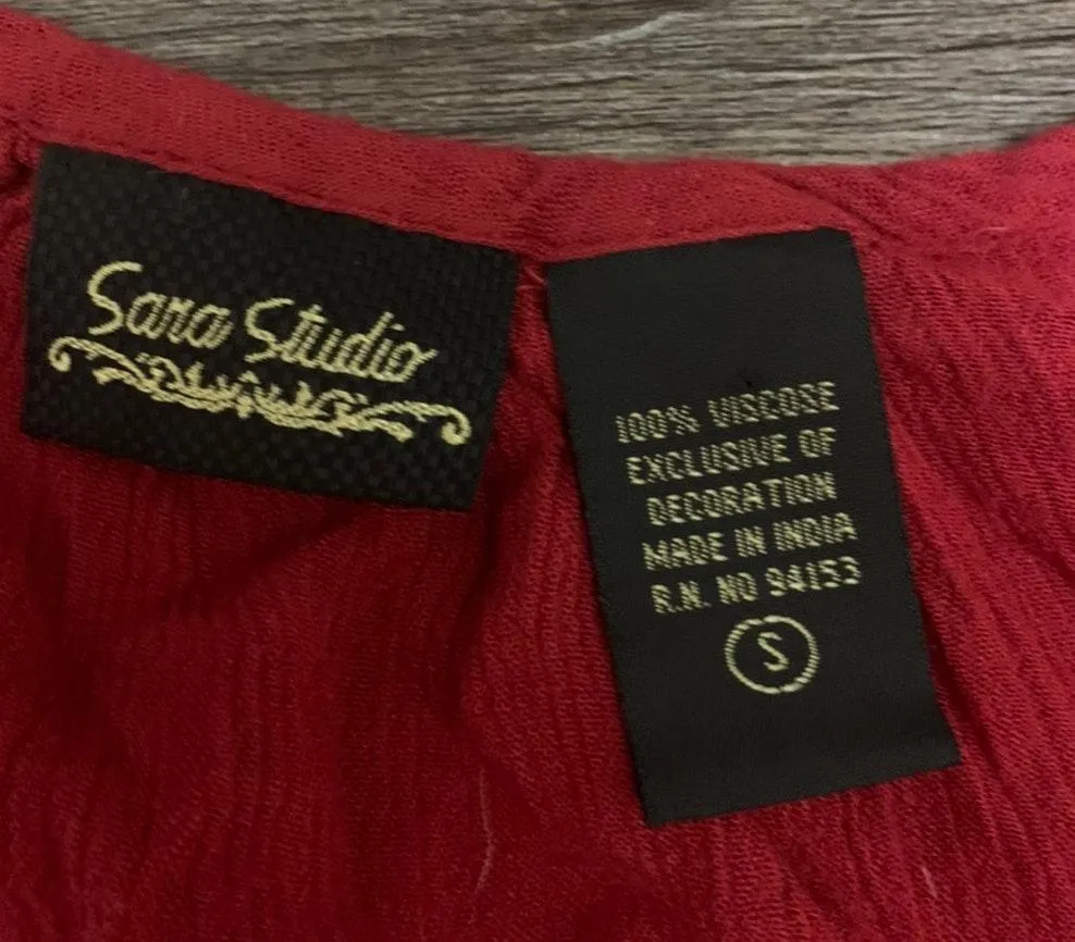 Sara Studio  Red 3/4 Sleeve Top - Image 6