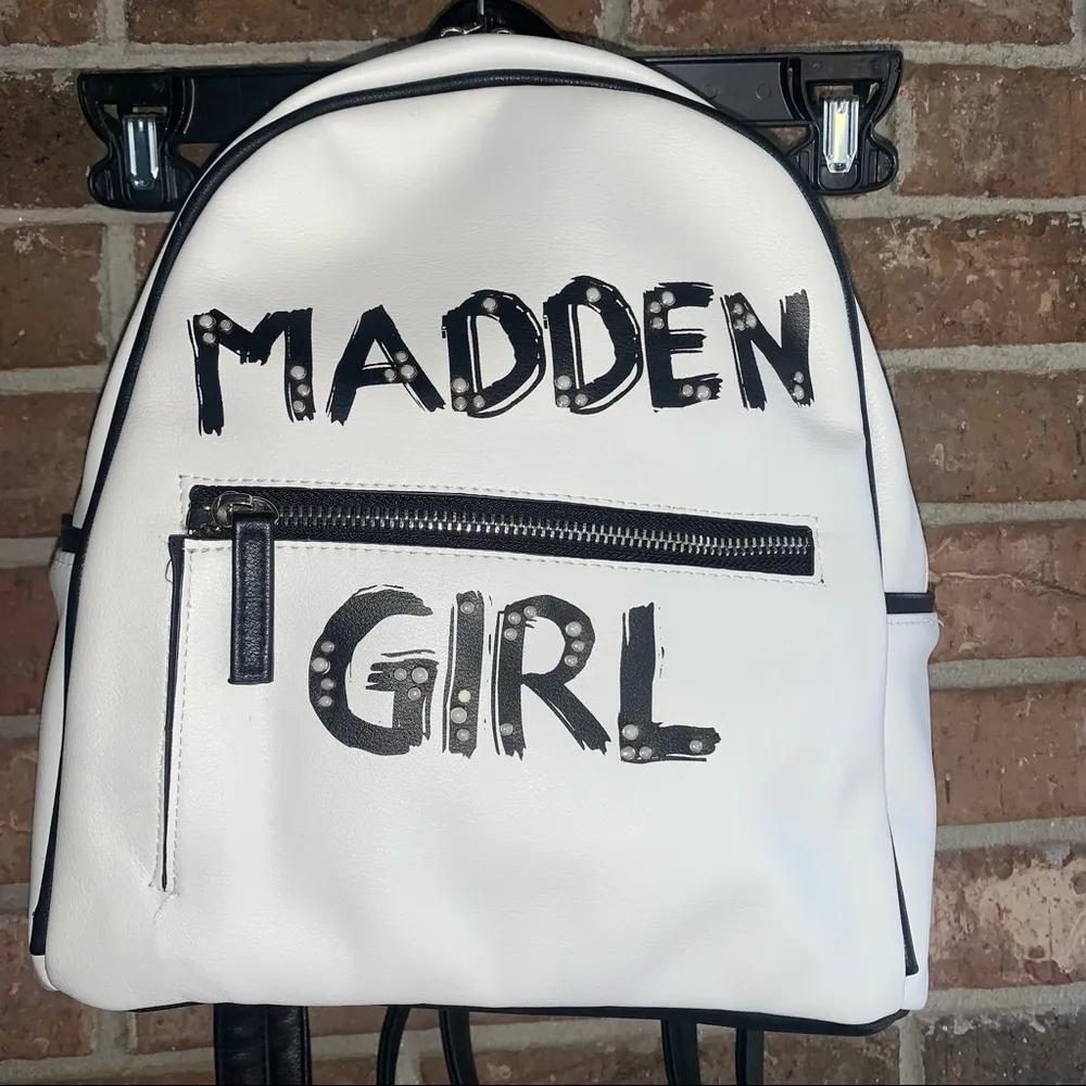 Steve Madden Backpack/ Purse - Image 2