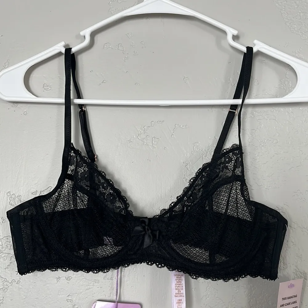 SAVAGE FENTY by Adam Selman Lacy but not Racey Unlined bra in Caviar size 34 B - Image 2