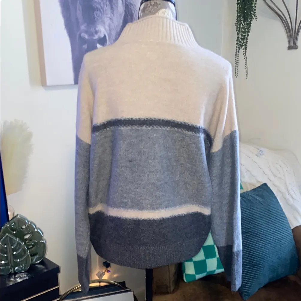 Stylus Mock Turtleneck Pullover Sweater Gray Size L - Image 2