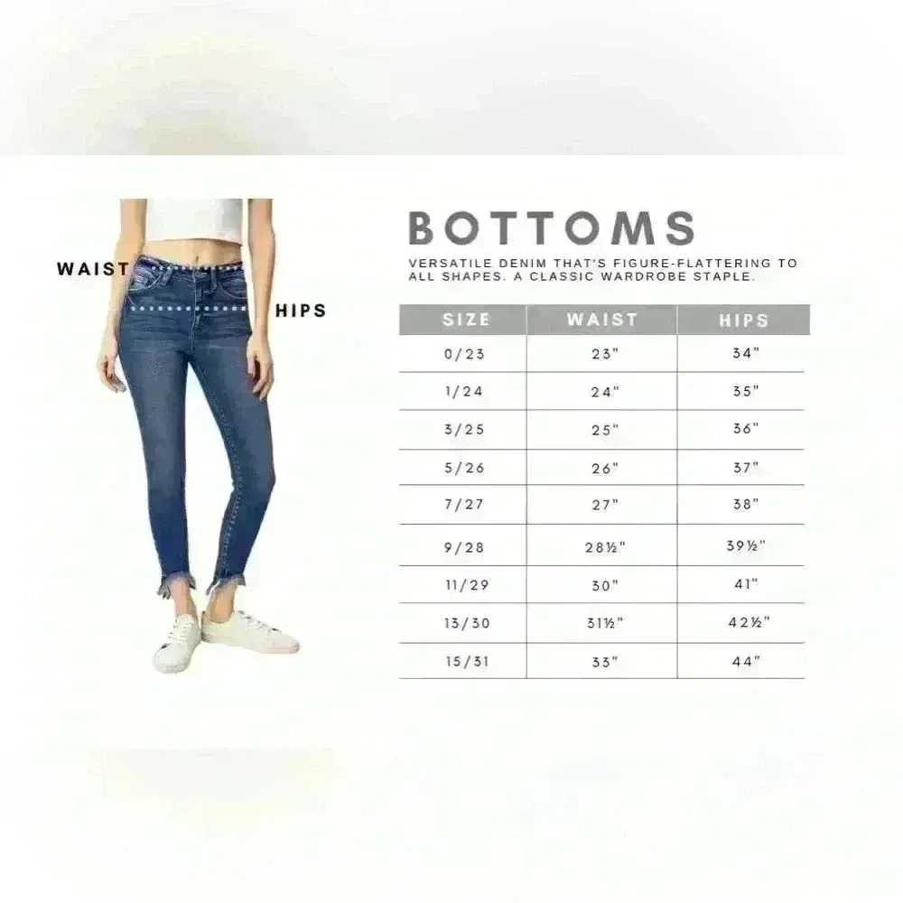 Black jean with cheetah detail Size undefined - Image 3