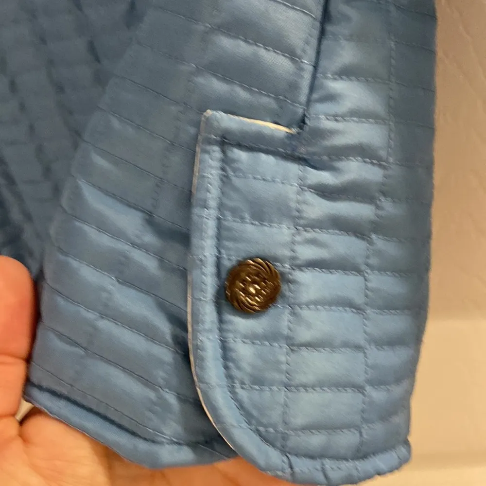 The TOG Shop Quilted Jacket color blue excellent condition size M Size M - Image 7