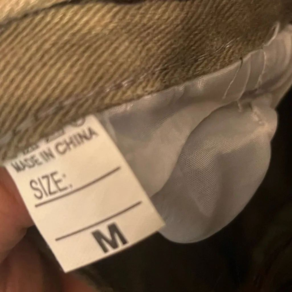 Graphic Green Jeans Size M - Image 5