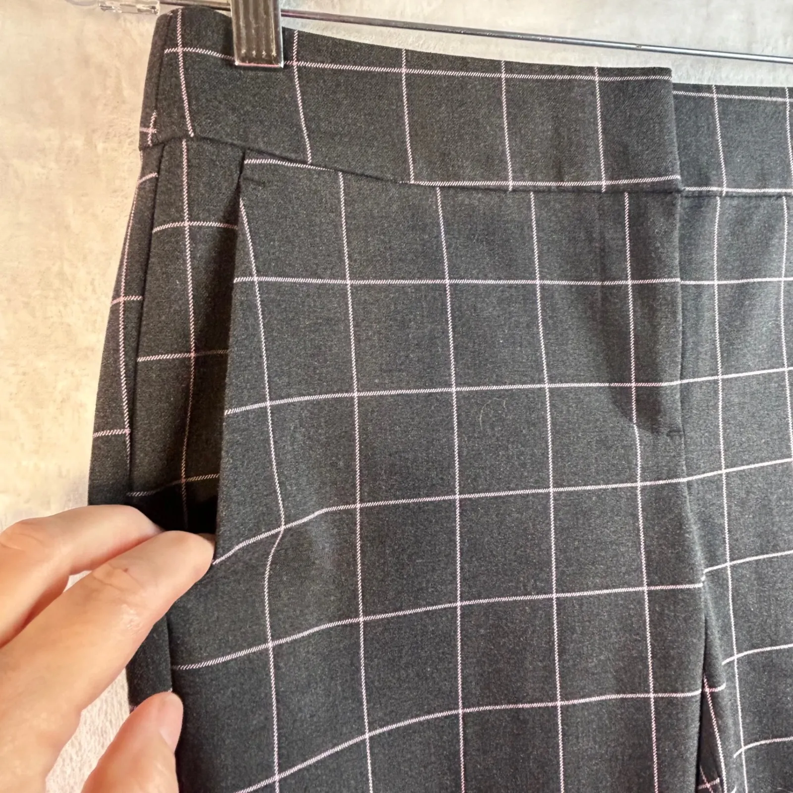 LOFT Petite Marisa Pants Charcoal Grey Pink Plaid Straight Leg Casual Size 2P - Image 5