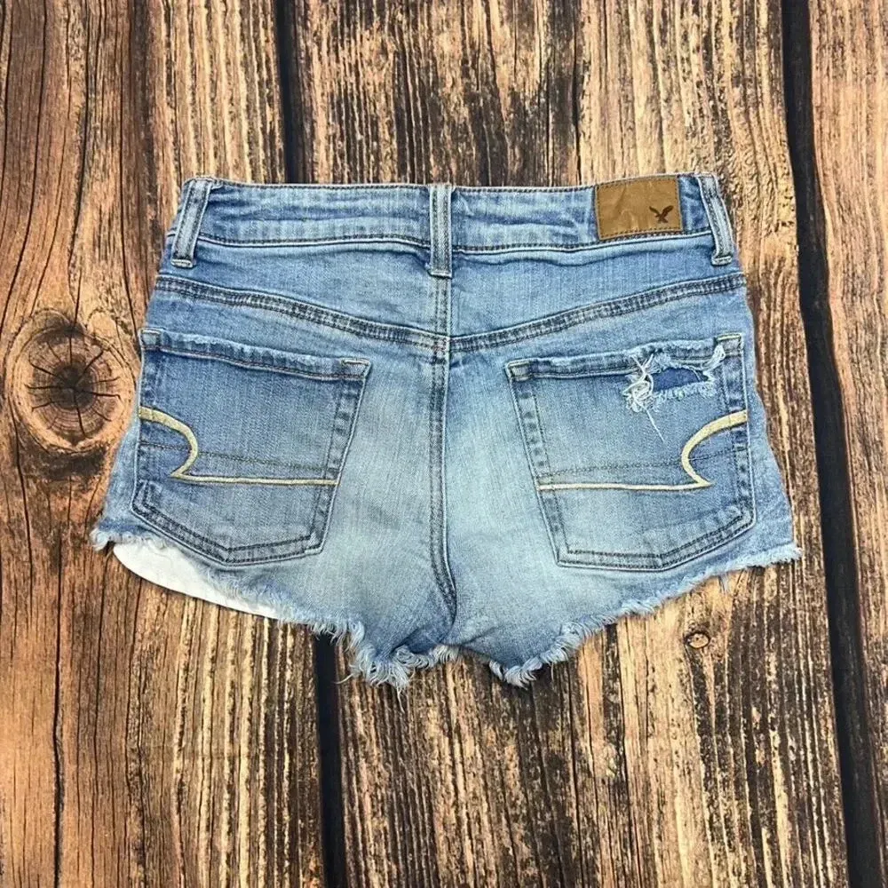 American Eagle Women's Hi Rise‎ Festival Jean Shorts Blue Size 4 - Image 4