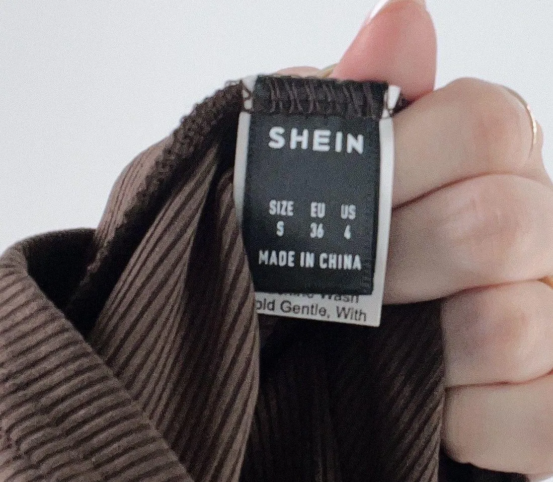 NWOT  Ribbed Brown Longsleeve V-Neck Top Size Small - Image 3