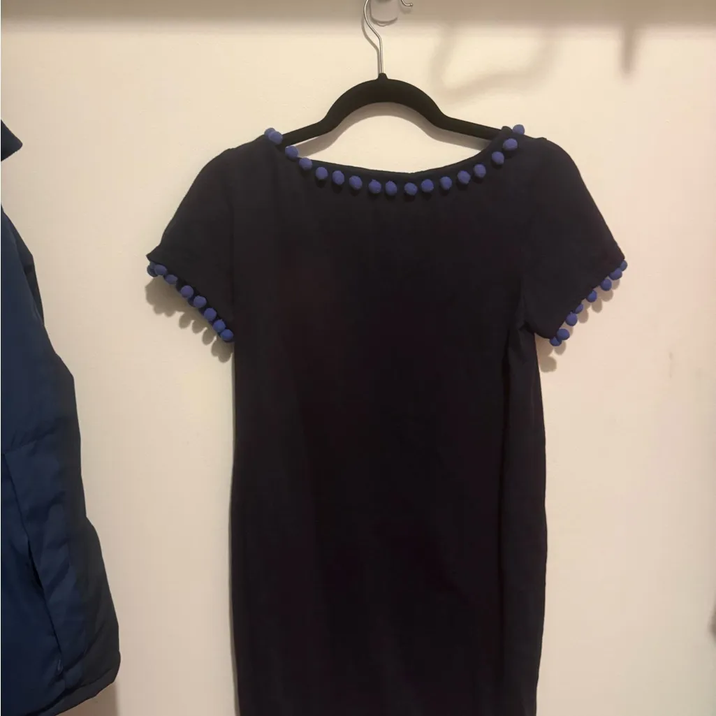 Boden Bridget Jersey Slub Cotton Navy Blue Pom Pom Shift Dress - Image 6