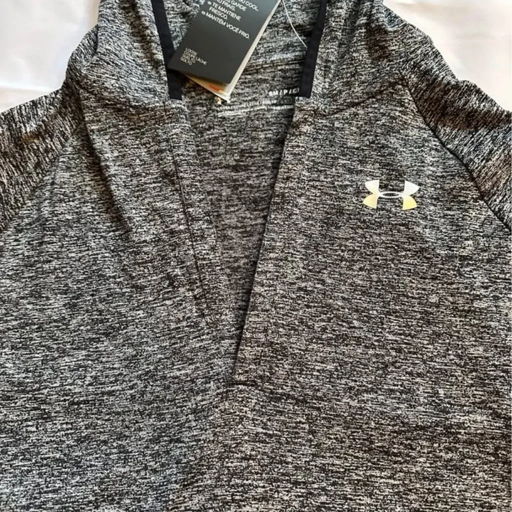 NWT Under Armour long sleeve loose fitting heat gear hoodies size small - Image 2
