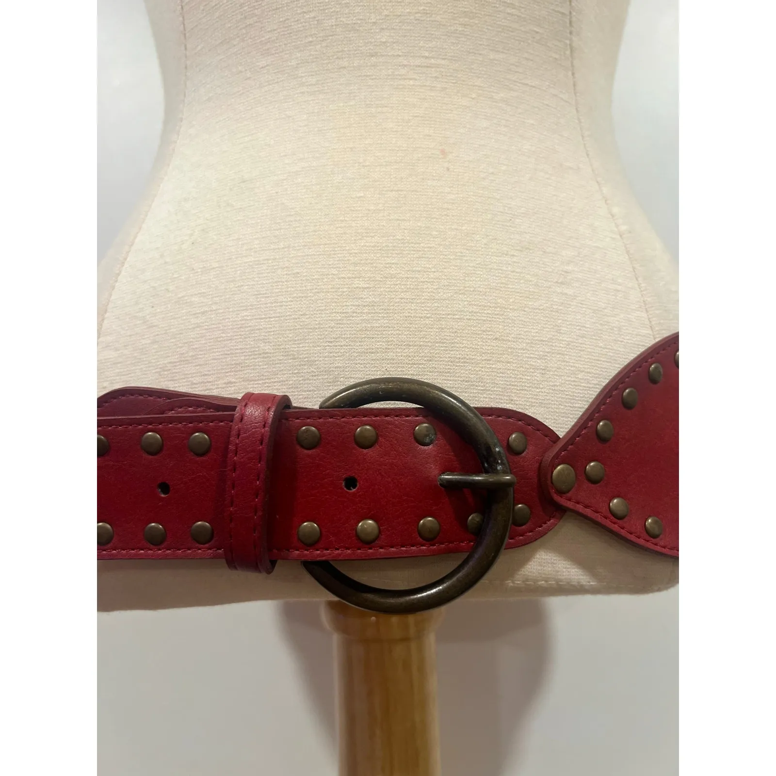 Women’s Vintage Y2K Faux Leather Boho Studded Rhinestone Hip Belt M Red - Image 3