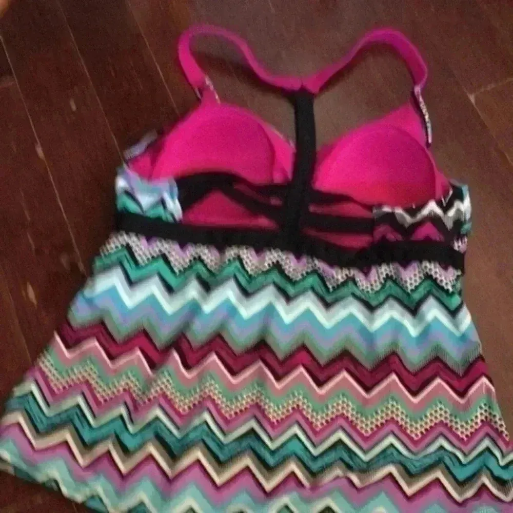 un brand swim wear size S Pink - Image 13