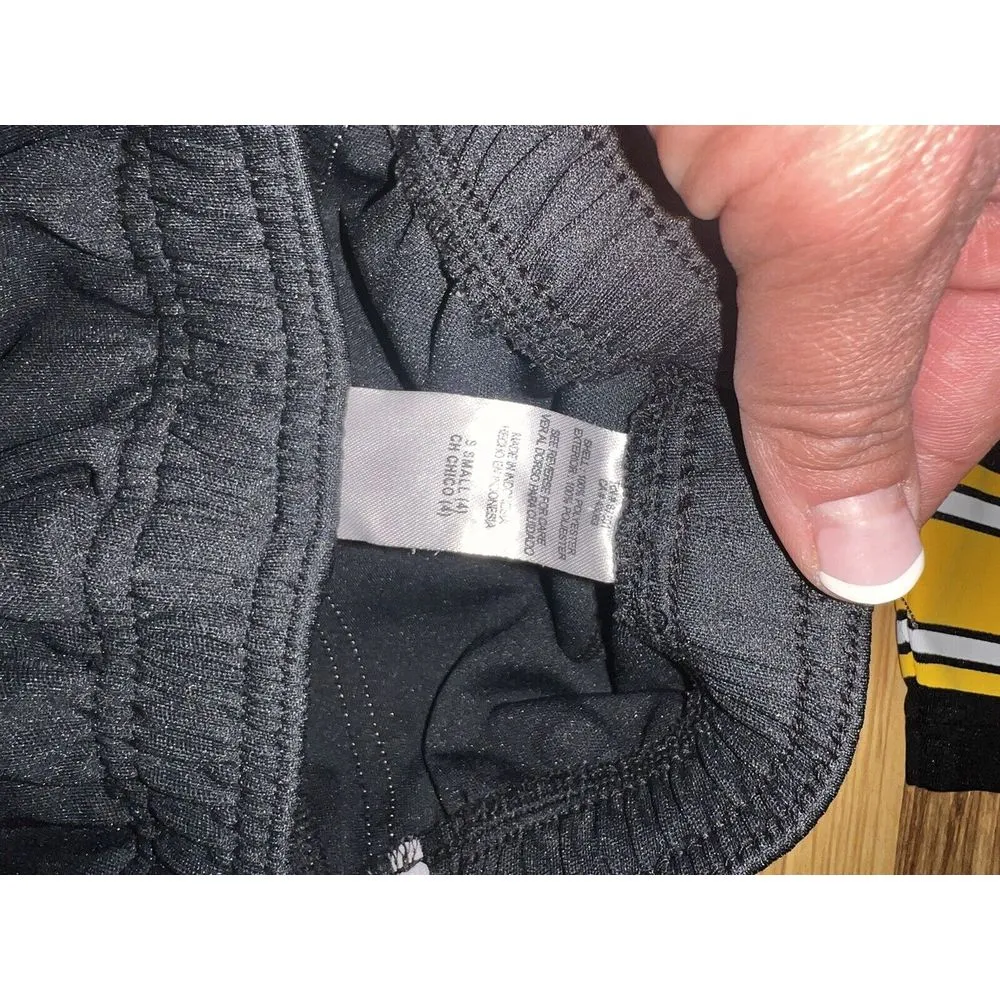 Nike Pittsburgh Steelers Ben Roethlisberger‎ Jersey NFL Shorts Sz 4 Lot Of 2 EUC - Image 7