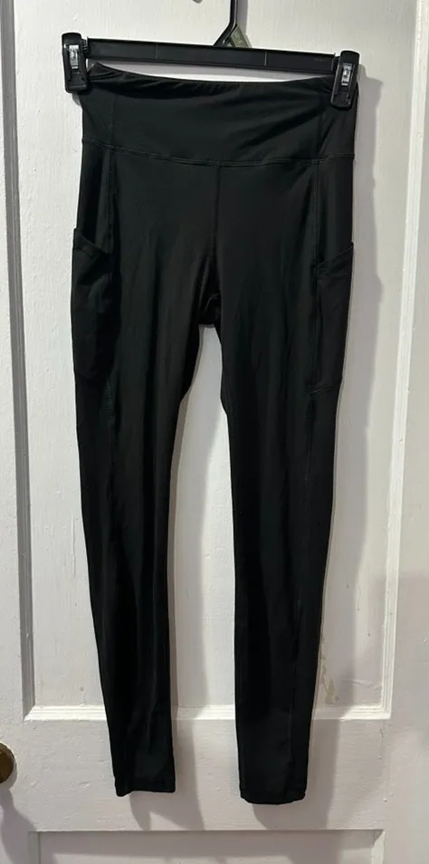 Leggings Depot Black Pocket Leggings in S NWOT - Image 1