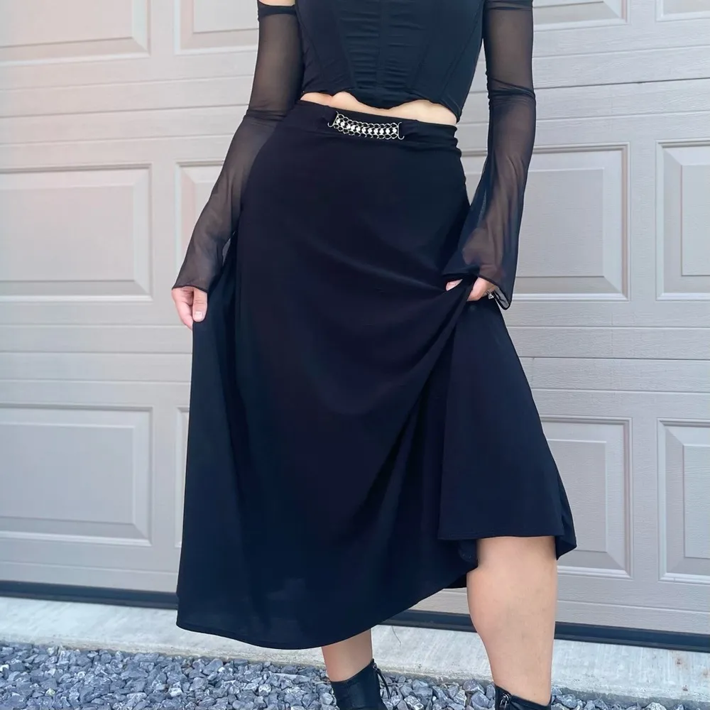 Y2K Vintage Jason Maxwell Chainmail Embellished Flowy Goth Circle Maxi Skirt L - Image 4