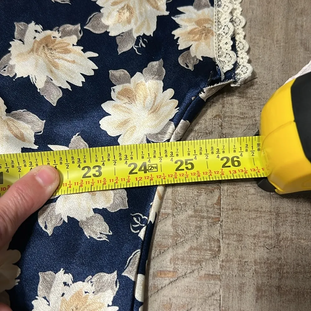 Barbizon Vintage Night Gown Blue Floral Lace Size L - Image 4