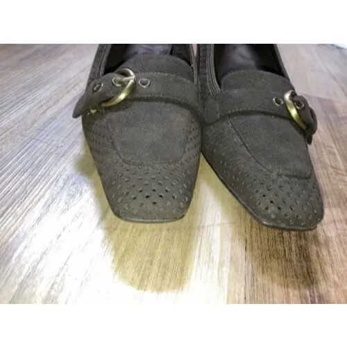 Stuart Weitzman Womens 7N Brown Perforated Suede Loafer Block Heels Pumps EUC - Image 8
