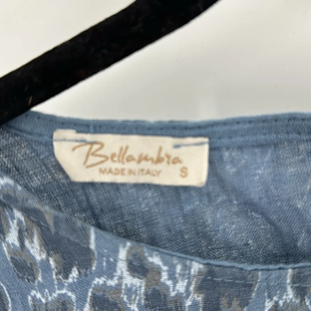 Bellambra Italy Linen Blouse Top Animal Print Leopard summer nautical beach Blue - Image 2