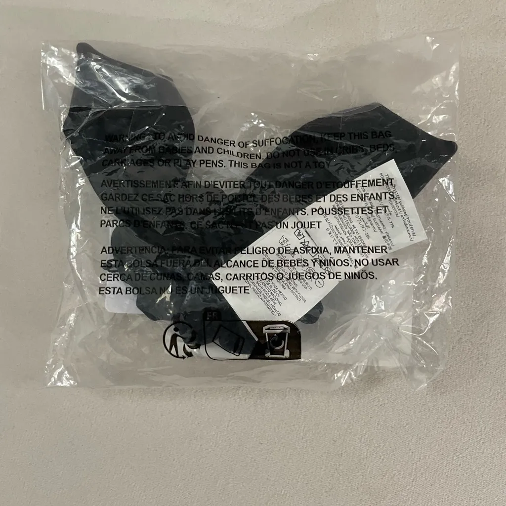 ALO Yoga NWT Airlift Rhythm Scrunchie Elegant Black Hair Accessories - Image 7