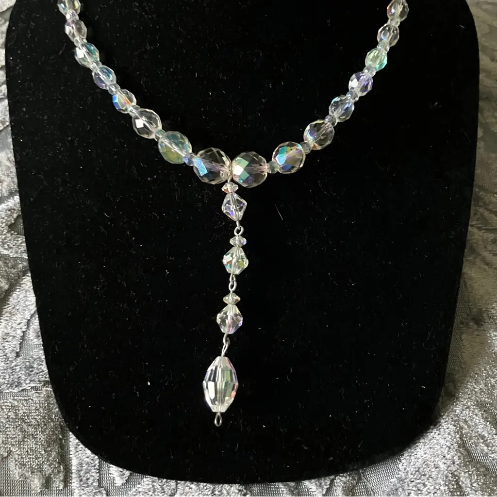 Vintage 50s Clear Crystal Aurora Borealis AB Iridiescent Glass Beaded Y Necklace - Image 7