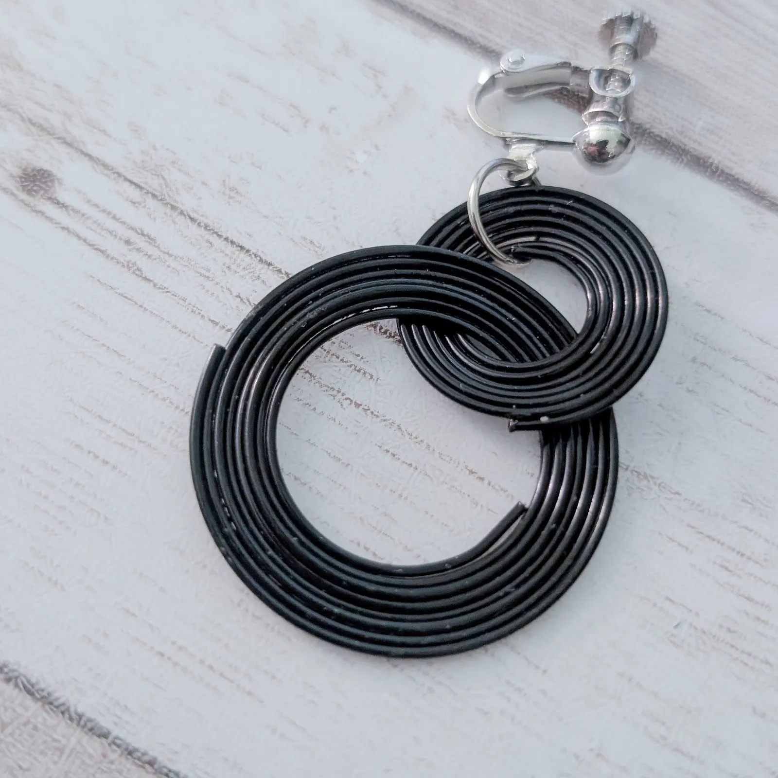 Vintage Clip On Earrings Black Coiled Circle Design Dangle - Image 5