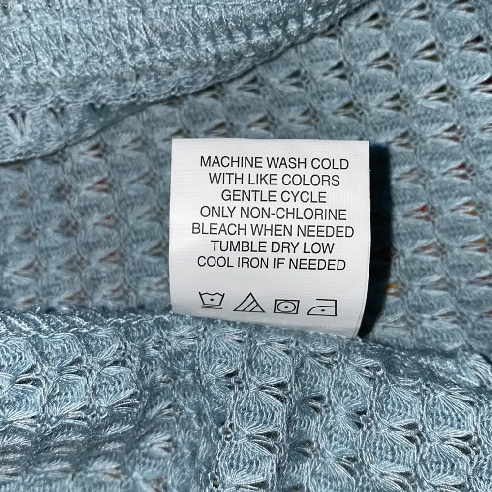 Eyeshadow large women’s dried sage color cowl turtleneck rolled sleeve lace trim - Image 9