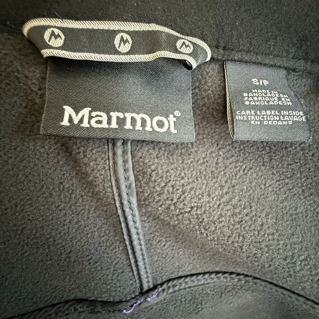 Marmot Tempo Softshell Jacket Size Small in Neon Berry - Image 6