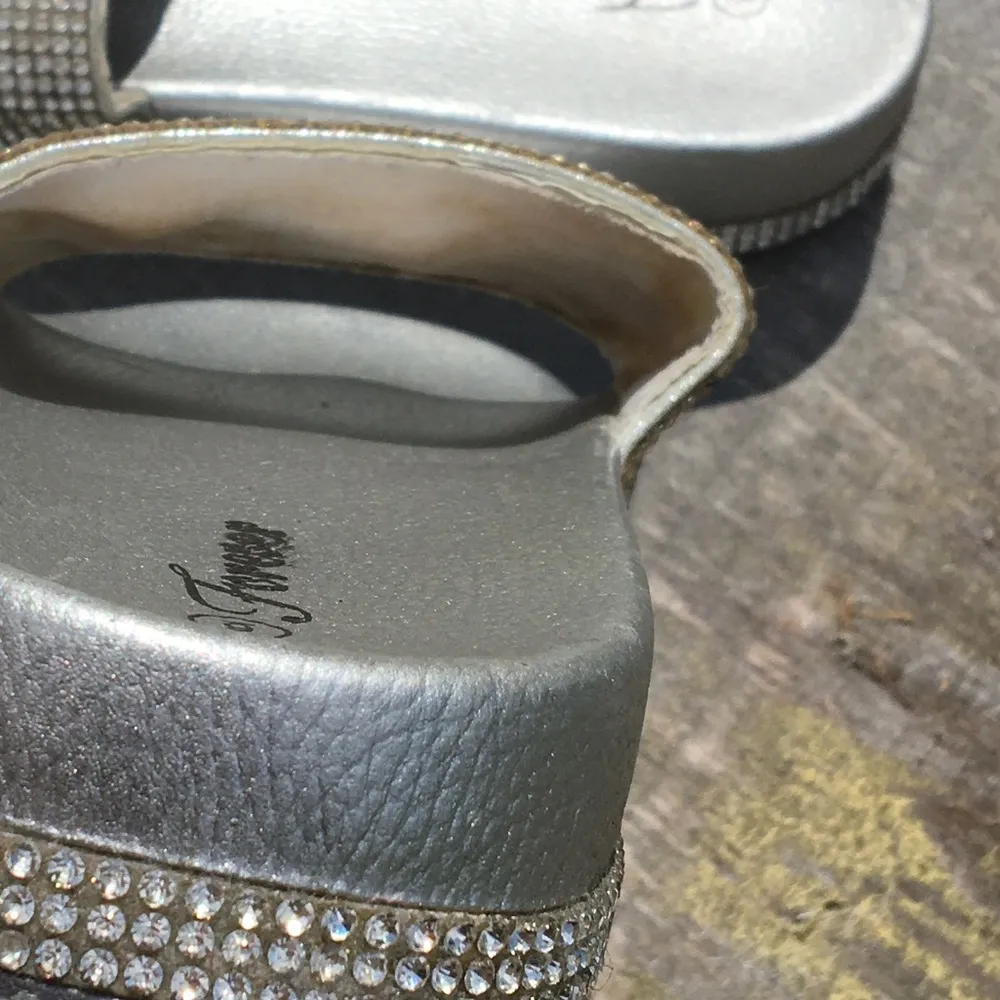 Forever Rhinestone White Slides Sandals Shoes 6 - Image 7