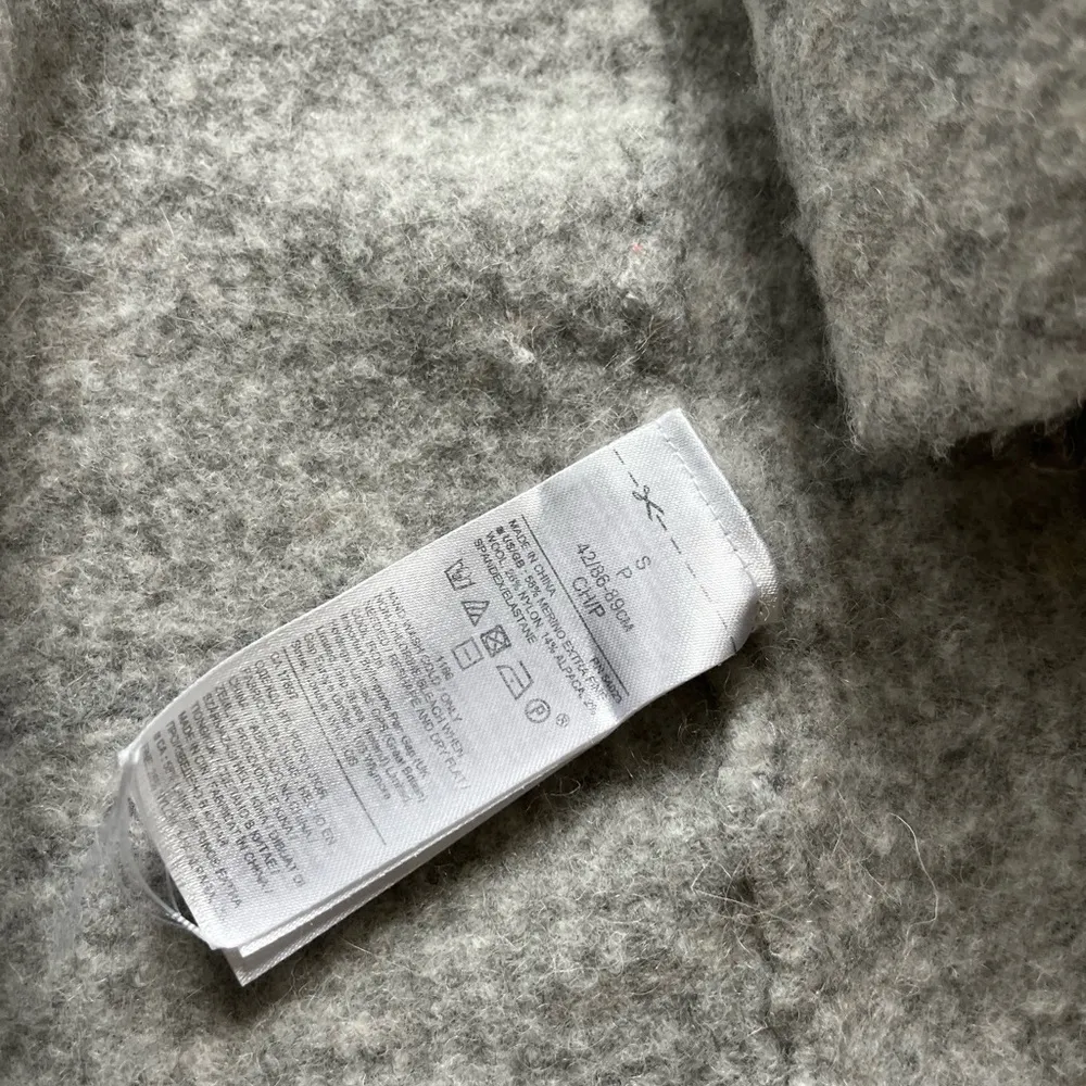 Banana Republic Merino Wool Alpaca Blend Open Front Knit Gray Cardigan -Small - Image 7