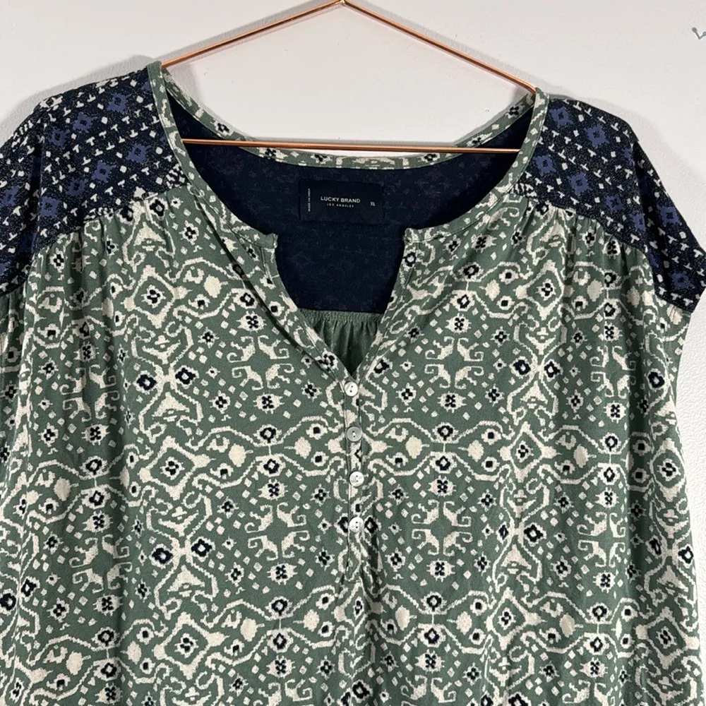 Lucky Brand Green and Blue Patterned Blouse - Image 3