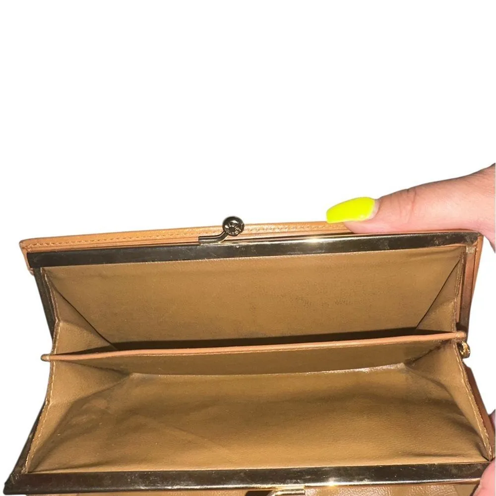 Celine Kisslock Wallet - Image 5