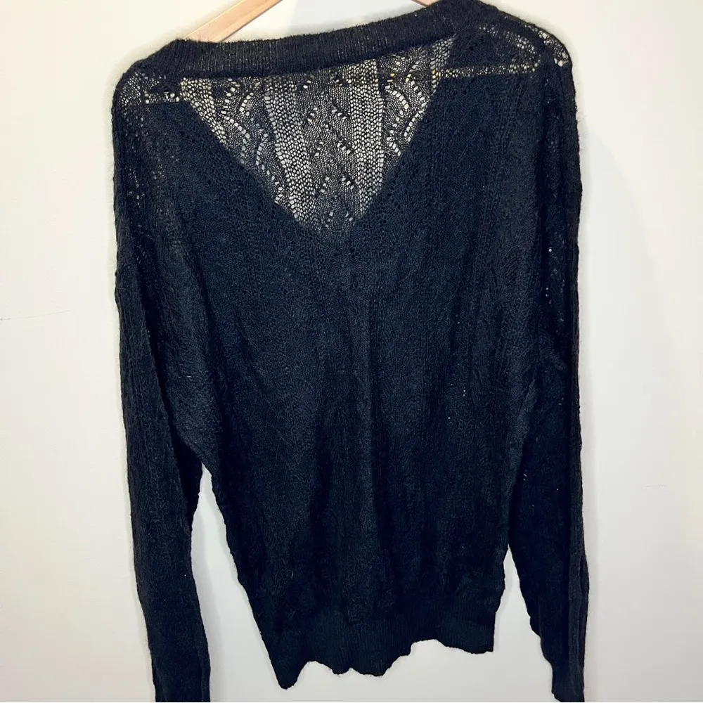 Cider women’s Black V-Neck knit Sweater stretchy large lightweight long sleeve - Image 5