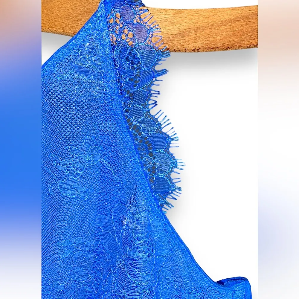 Victoria Secret Very Sexy high neck bralette - Image 3