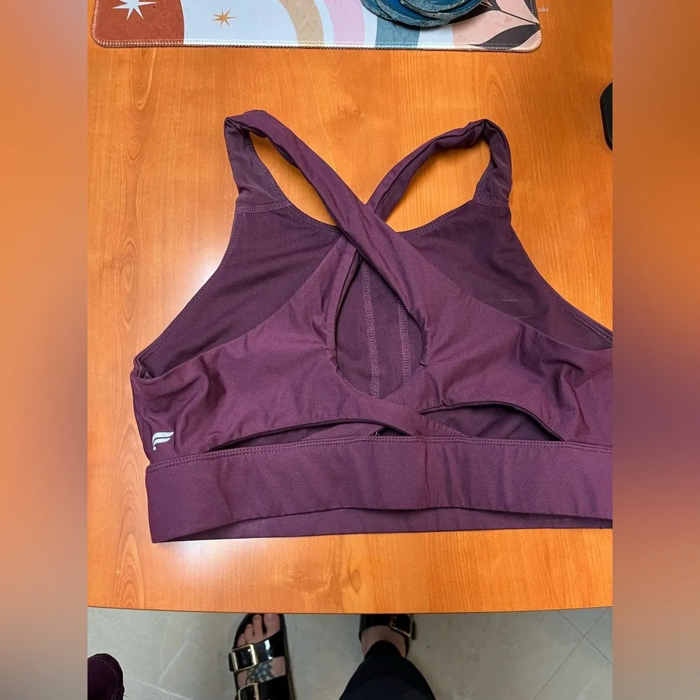 No-Bounce High Impact Sports Bra Burgundy Size S (matching leggings also listed) - Image 3