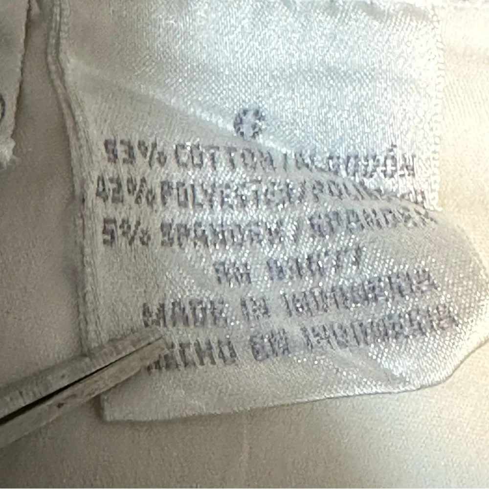 Worthington Women’s White Pinstripe Stretch Long Sleeve Dress Shirt Sz 6 - Image 3