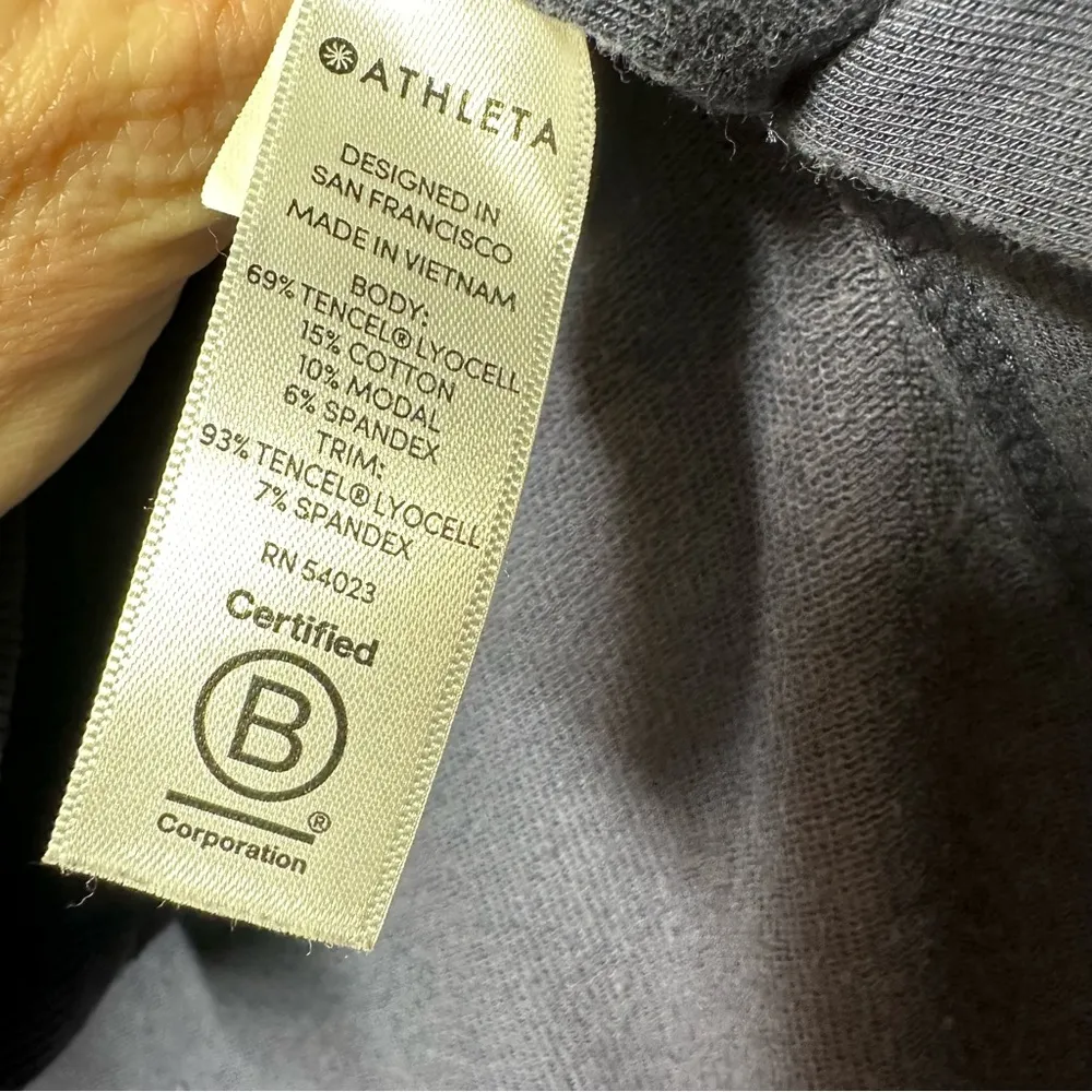 Athleta Sayulita Hoodie Sweatshirt Navy Small Casual Soft Thumbholes Outdoor - Image 7